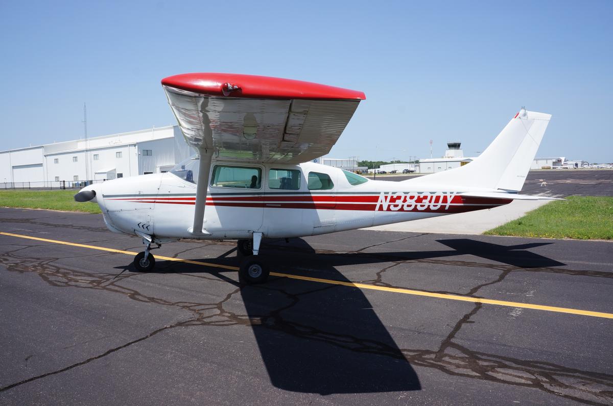 1964 Cessna 210D Photo 6