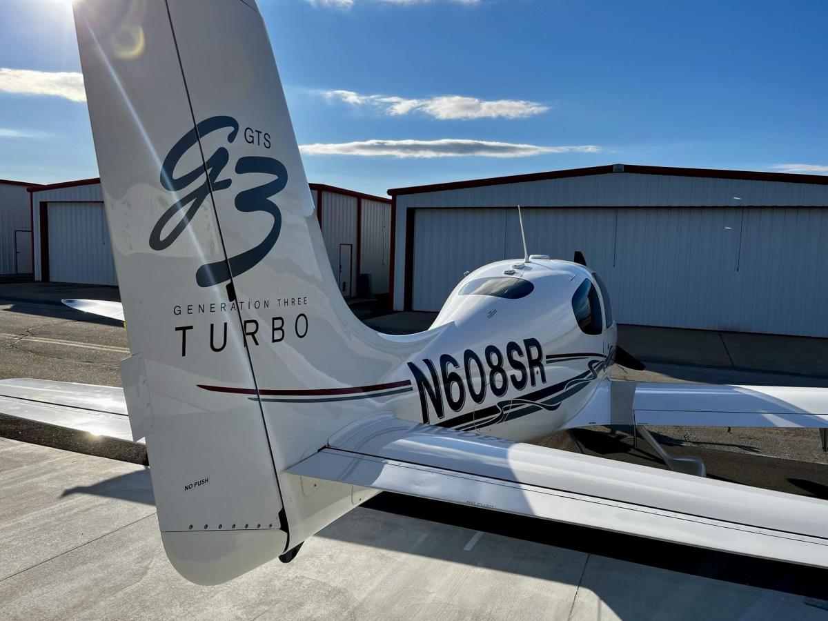 2007 Cirrus SR22-G3 Turbo Photo 2