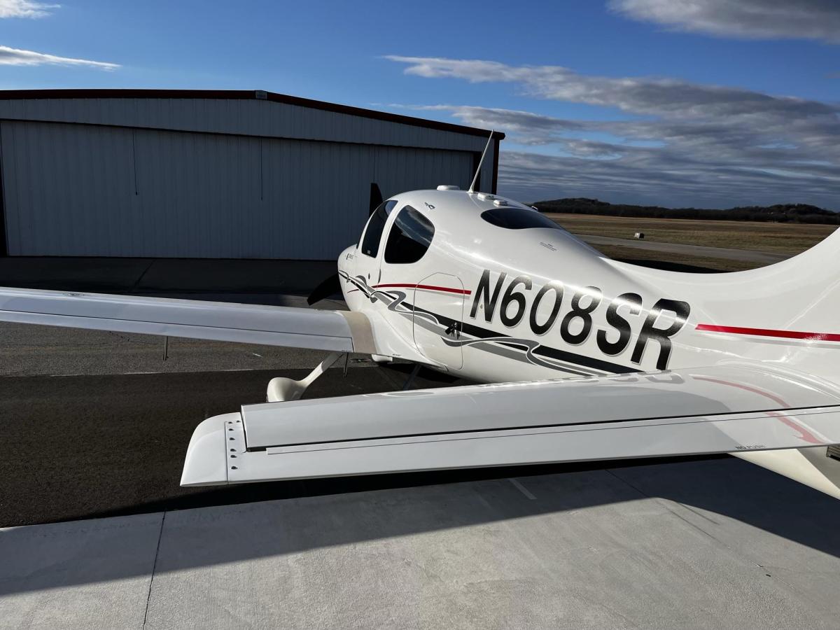 2007 Cirrus SR22-G3 Turbo Photo 3