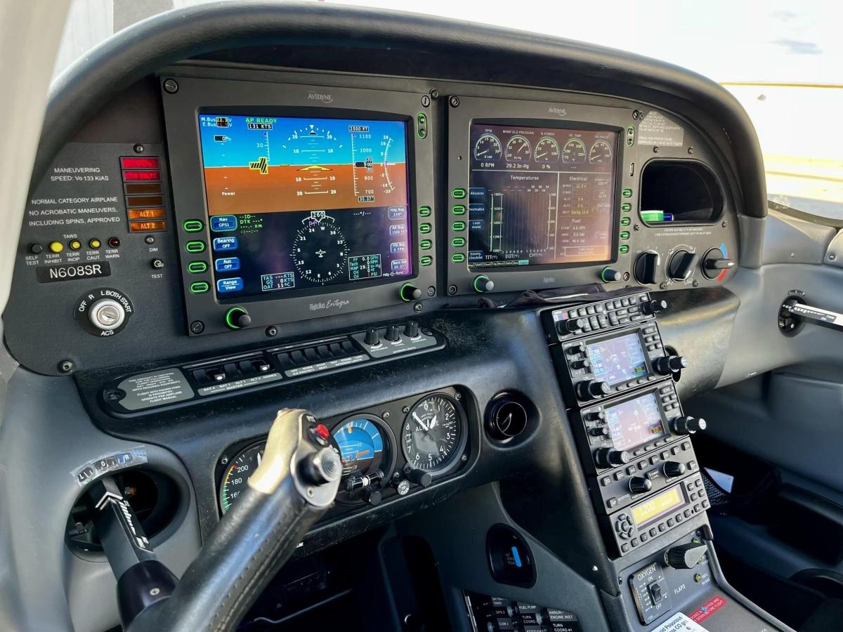 2007 Cirrus SR22-G3 Turbo Photo 3