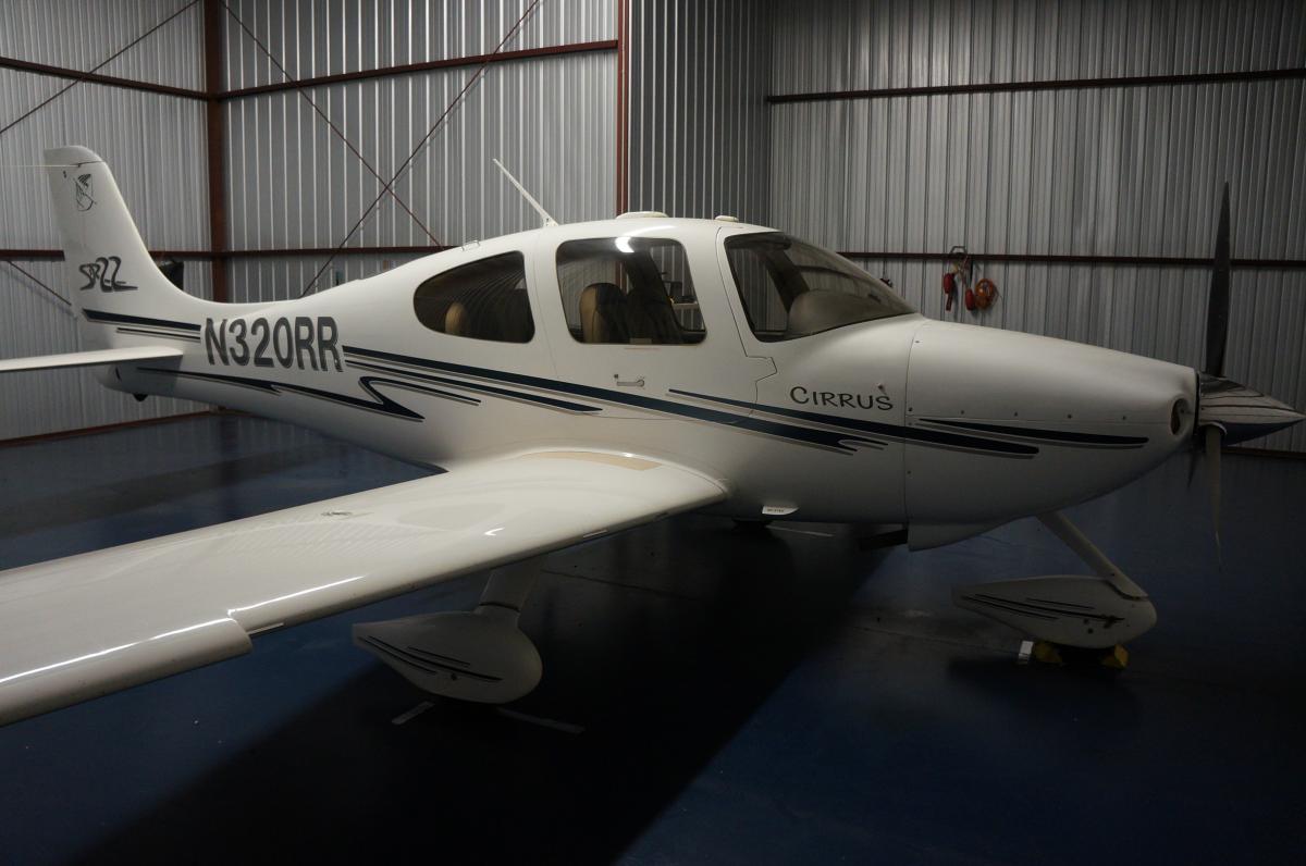 2002 Cirrus SR22 Photo 5