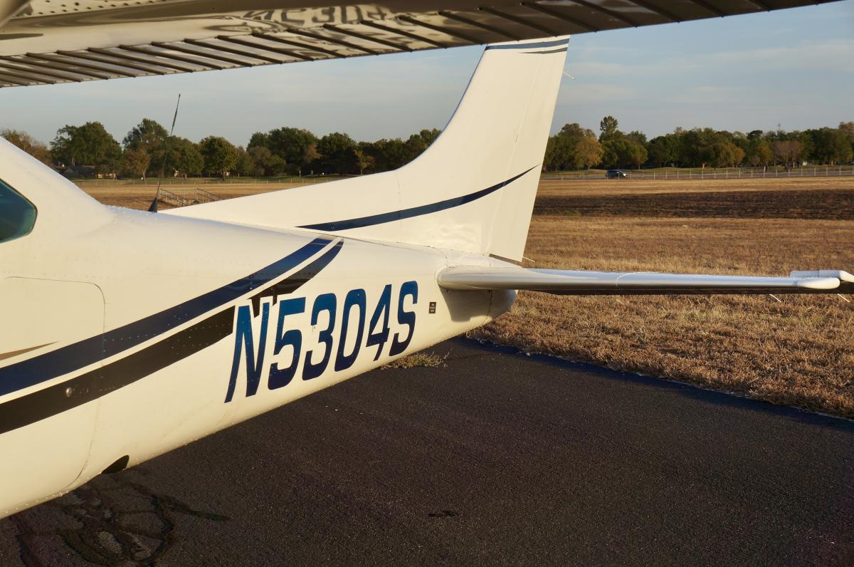 1980 Cessna 182R Skylane Photo 5