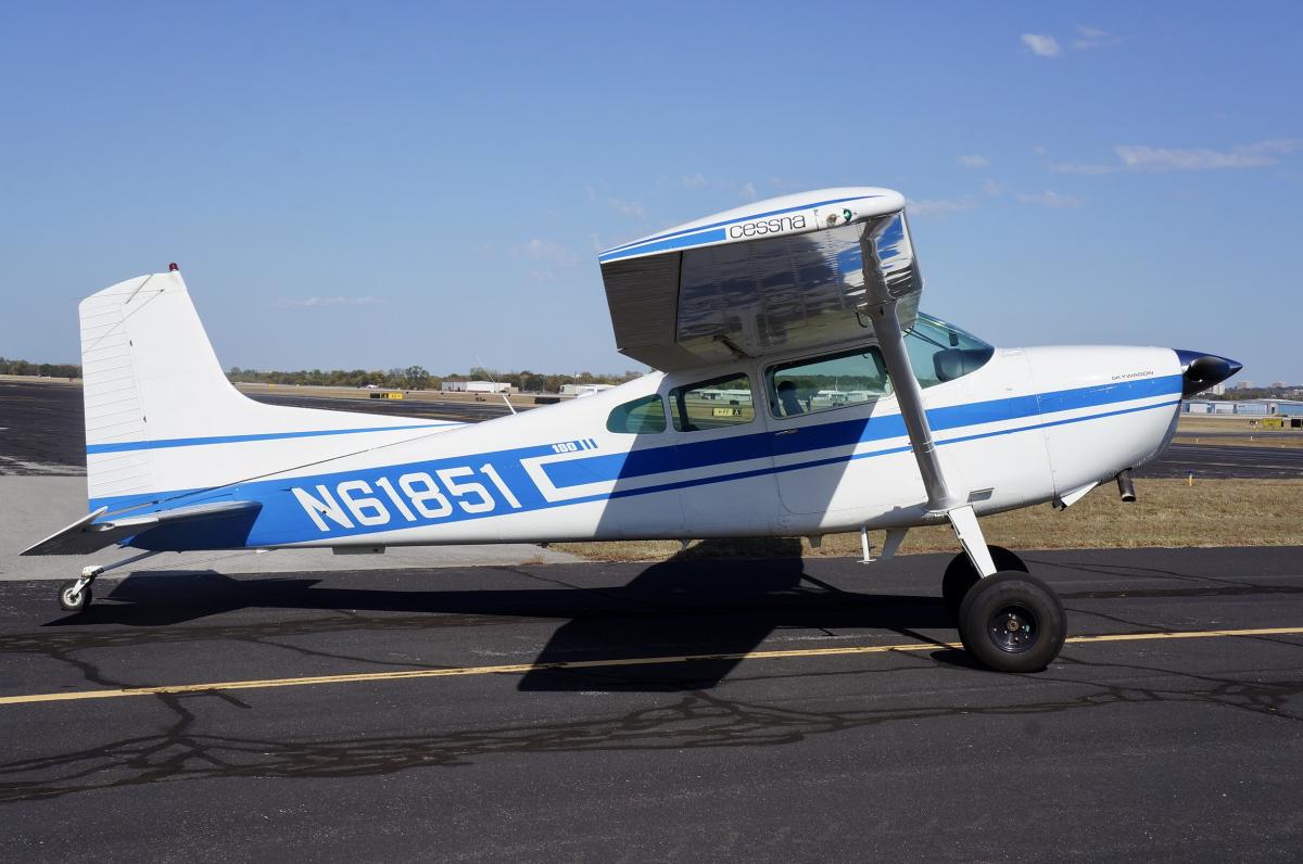 1977 Cessna 180 Photo 2