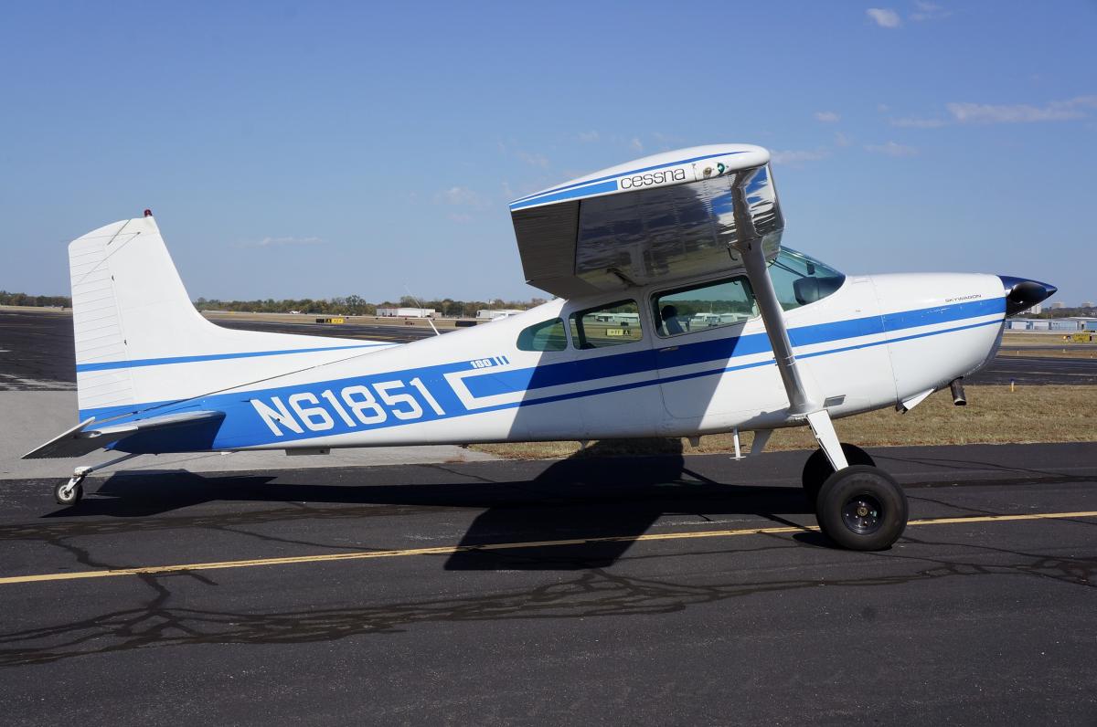 1977 Cessna 180 Photo 3