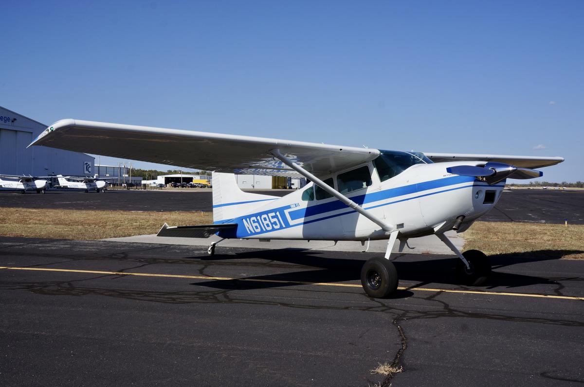 1977 Cessna 180 Photo 5