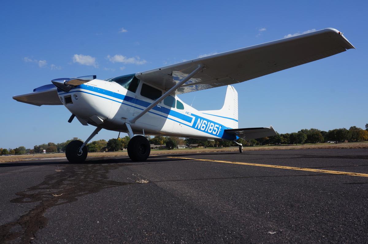 1977 Cessna 180 Photo 4