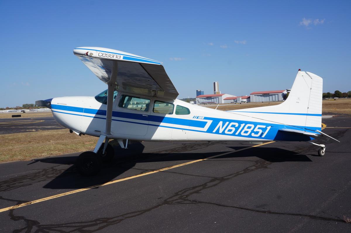 1977 Cessna 180 Photo 6