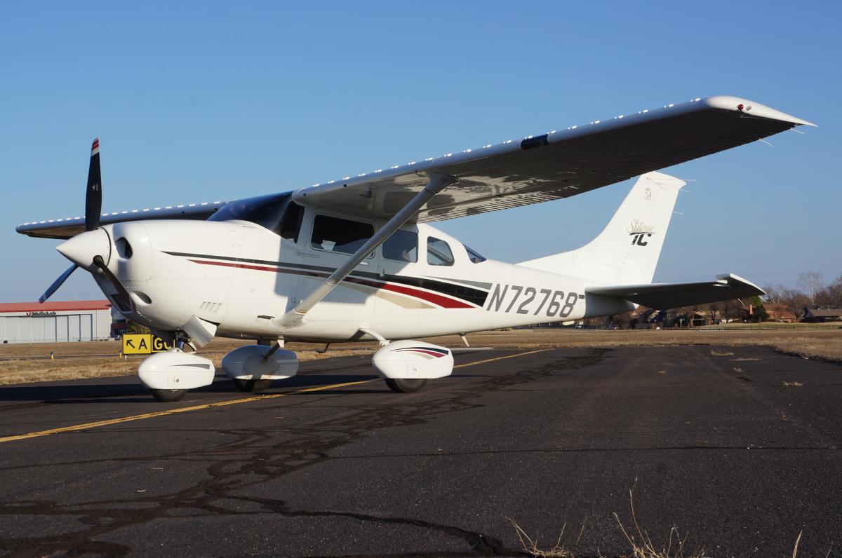 2001 Cessna Turbo 206H Stationair Photo 4