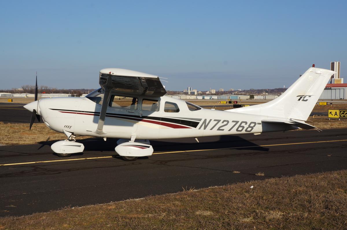 2001 Cessna Turbo 206H Stationair Photo 7