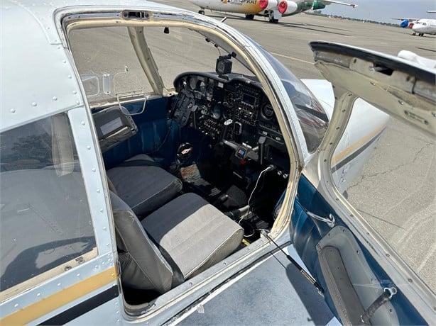 1967 PIPER CHEROKEE 180 Photo 4