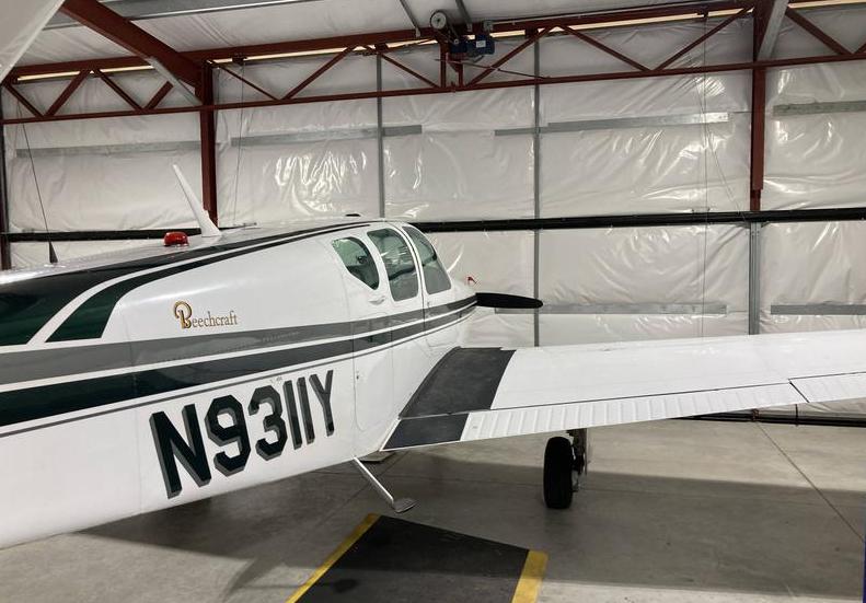 1960 Beech M35 Bonanza Photo 3