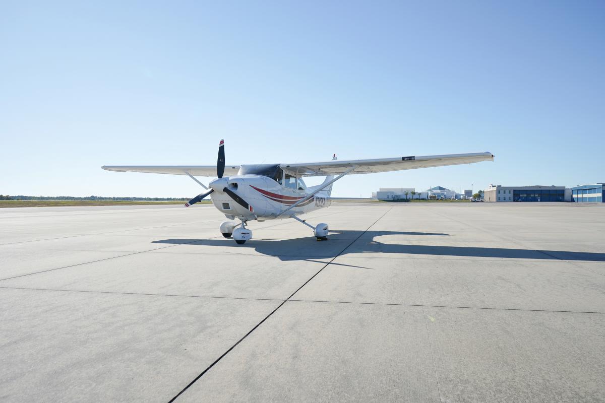 1999 CESSNA 182S Photo 6