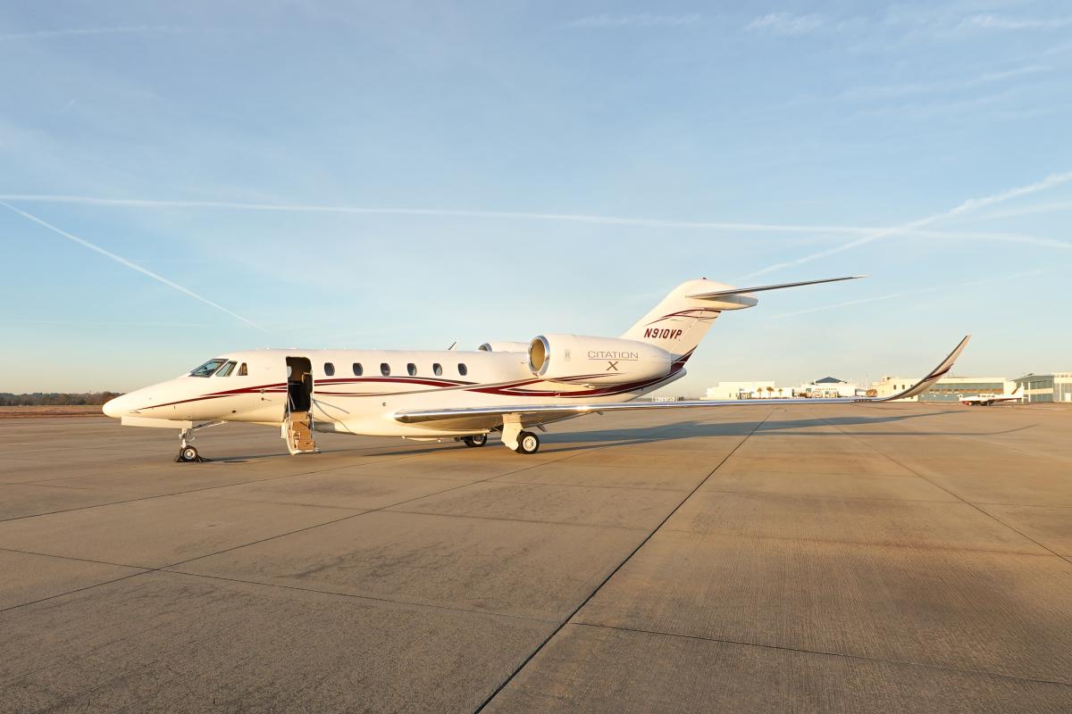 2000 CITATION X Photo 4