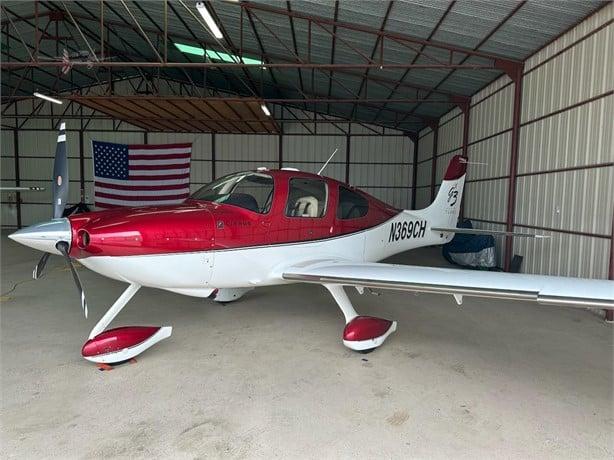 2007 CIRRUS SR22-G3 TURBO Photo 3