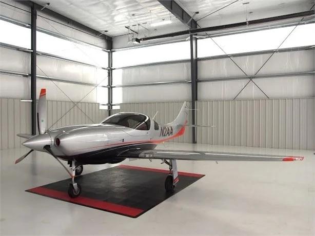 2009 LANCAIR LEGACY Photo 2