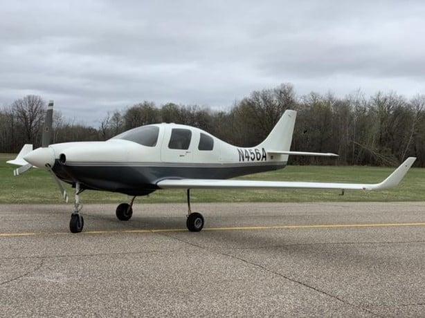 2001 LANCAIR IV-P Photo 2