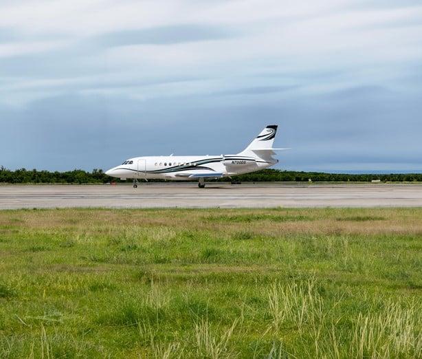 1998 DASSAULT FALCON 2000 Photo 2