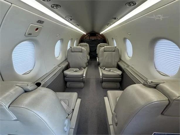 2013 PILATUS PC-12 NG Photo 5