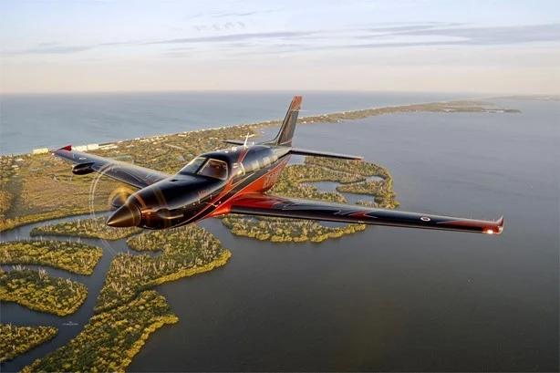 2025 PIPER M700 Photo 2