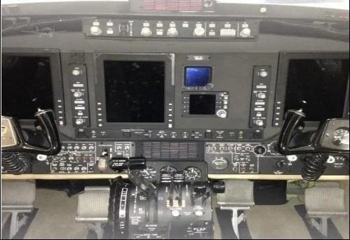 2005 BEECHCRAFT KING AIR B200 Photo 5