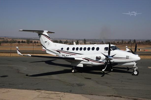 BEECHCRAFT KING AIR 350 Photo 2