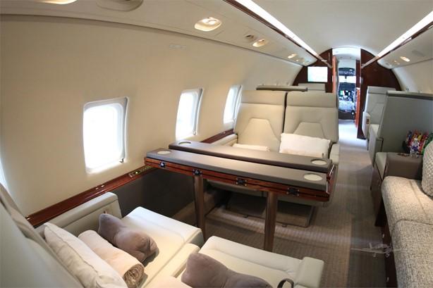 2007 BOMBARDIER CHALLENGER 604 Photo 5