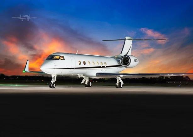 2017 GULFSTREAM G550 Photo 2