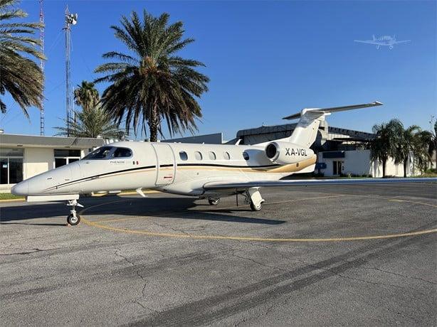 2014 EMBRAER PHENOM 300 Photo 2