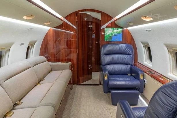 2003 BOMBARDIER CHALLENGER 604 Photo 5