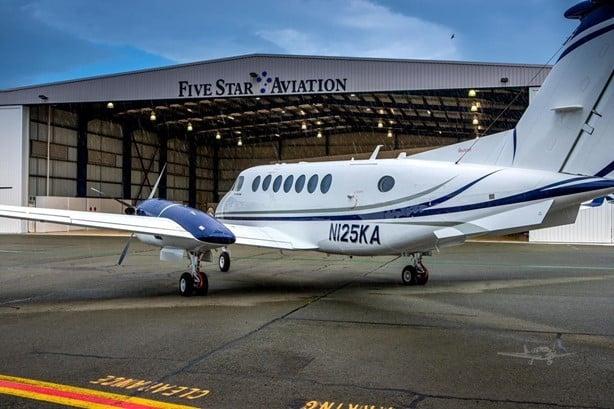 2017 BEECHCRAFT KING AIR 350I Photo 3