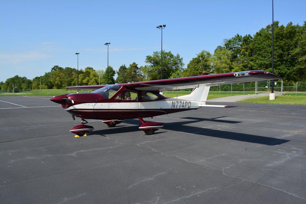 1968 Cessna Cardinal 177A Photo 3