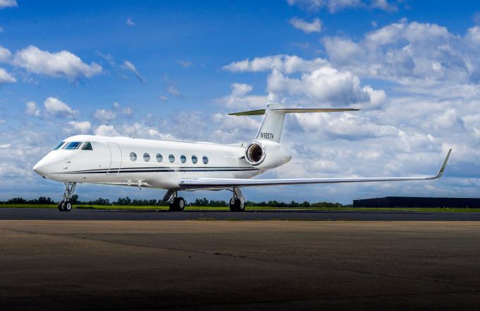 2005 Gulfstream G550 Photo 2