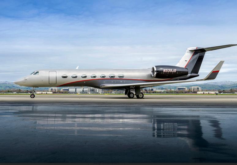 Gulfstream G550 Photo 2