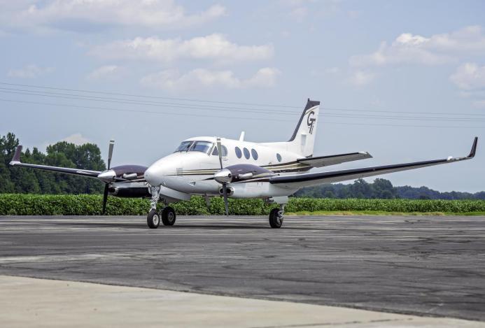 2009 Beech King Air C90 GTi Photo 2