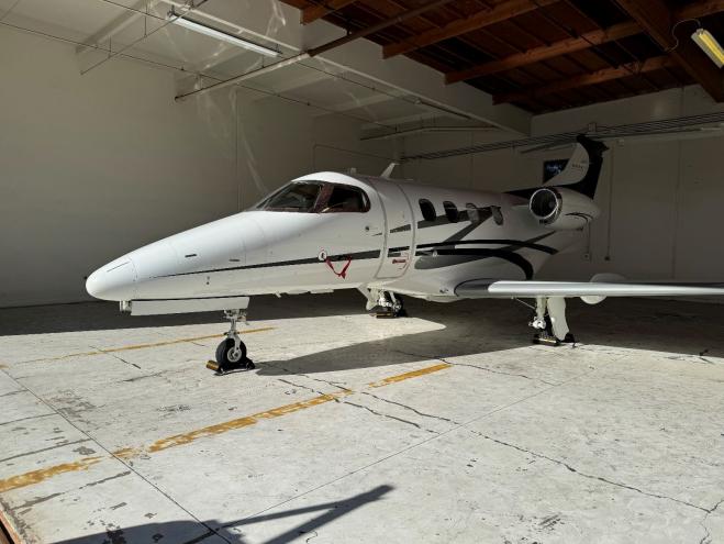 2011 Embraer Phenom 100 Photo 2