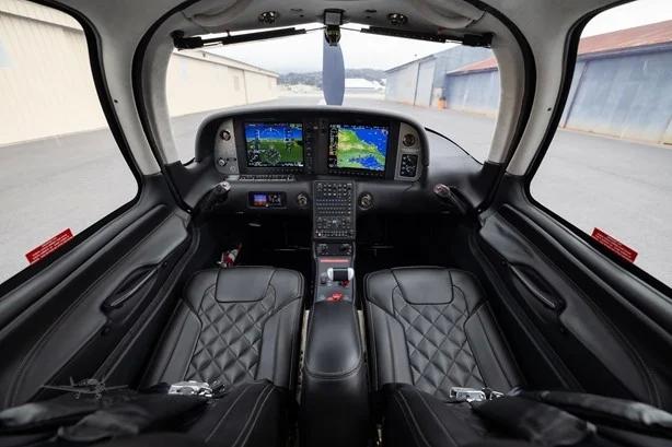 2019 CIRRUS SR22-G6 TURBO Photo 7