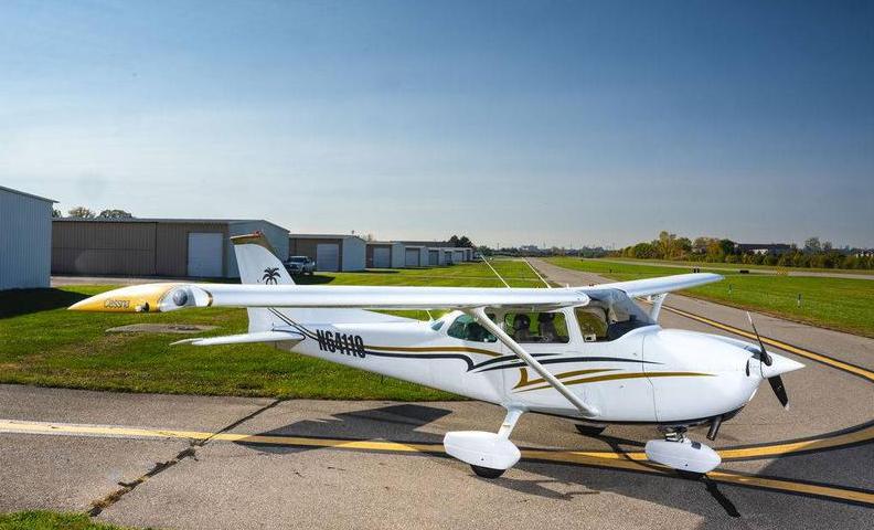 1975 Cessna 172M Photo 7