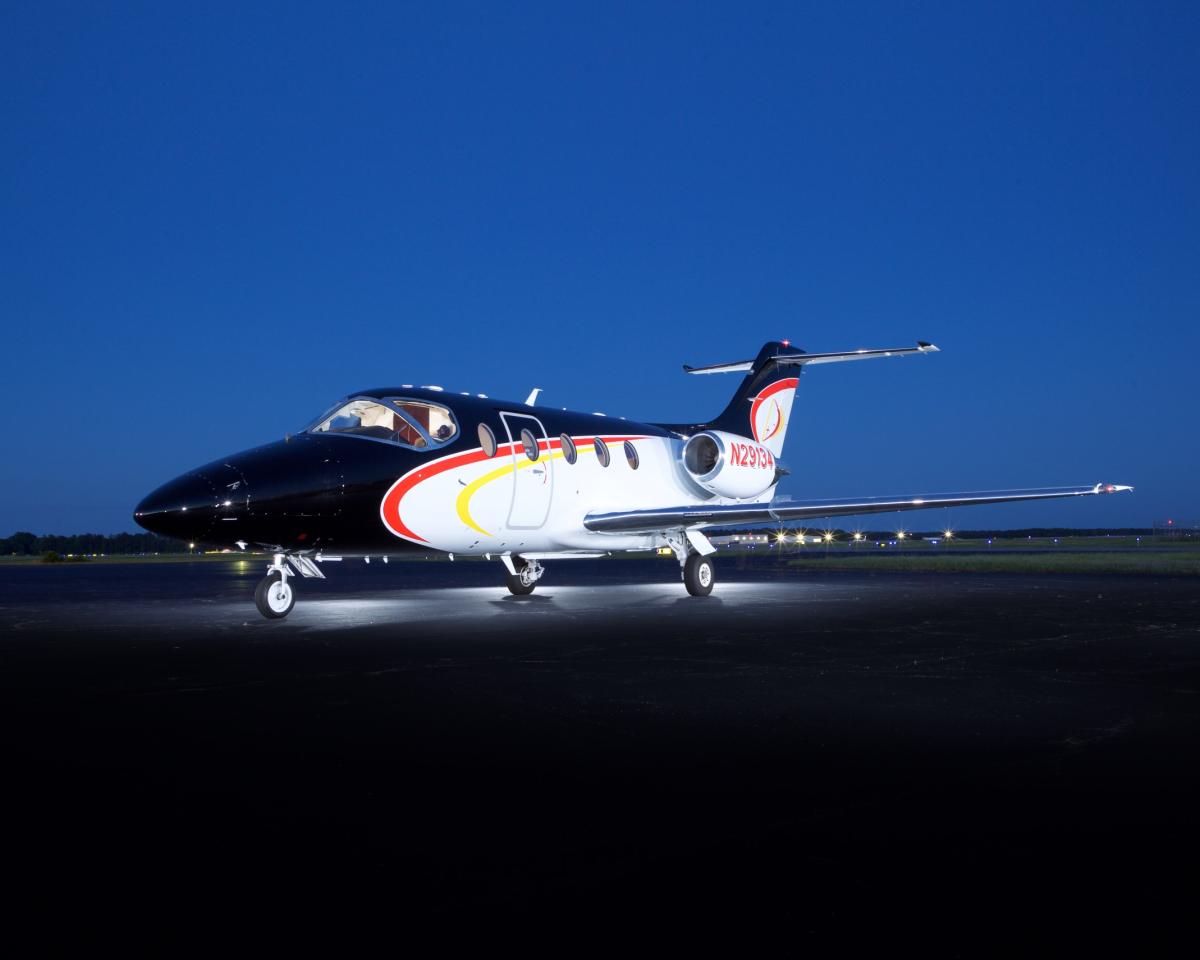 2006  Hawker 400XP Photo 2