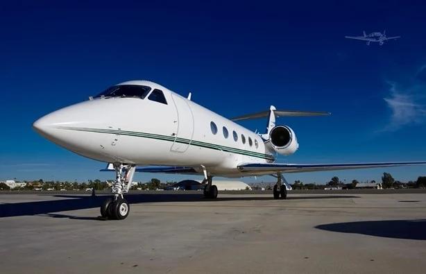 2002 GULFSTREAM GIVSP Photo 2