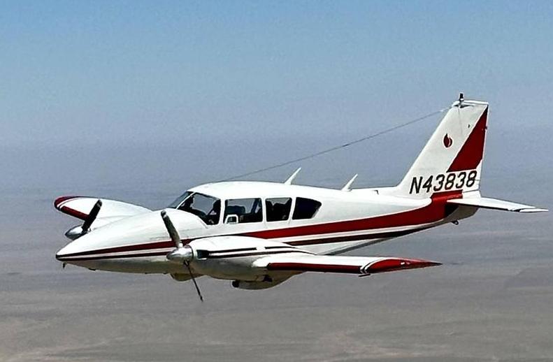 1969 Piper Aztec D Photo 2