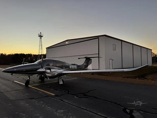 2018 DIAMOND DA62 Photo 6