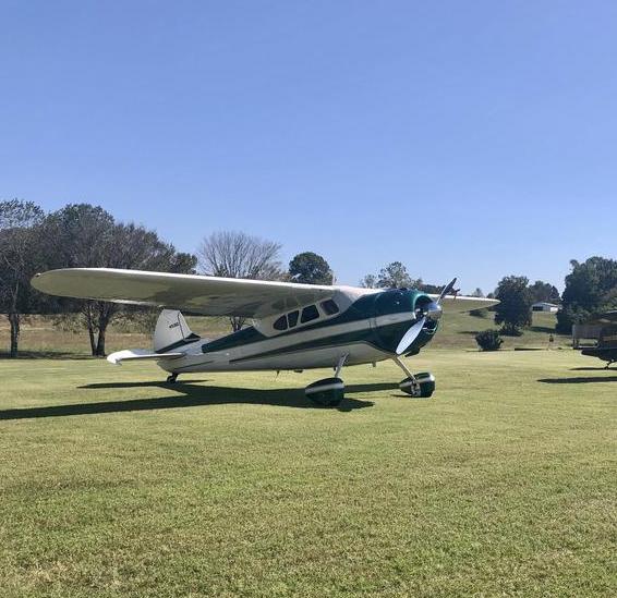 1952 CESSNA 190 Photo 3