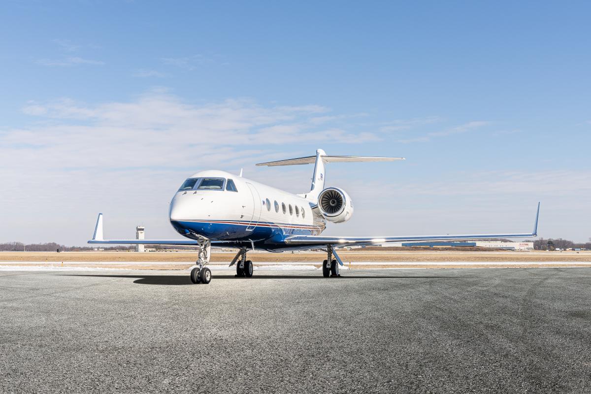 2008 Gulfstream G450 Photo 2