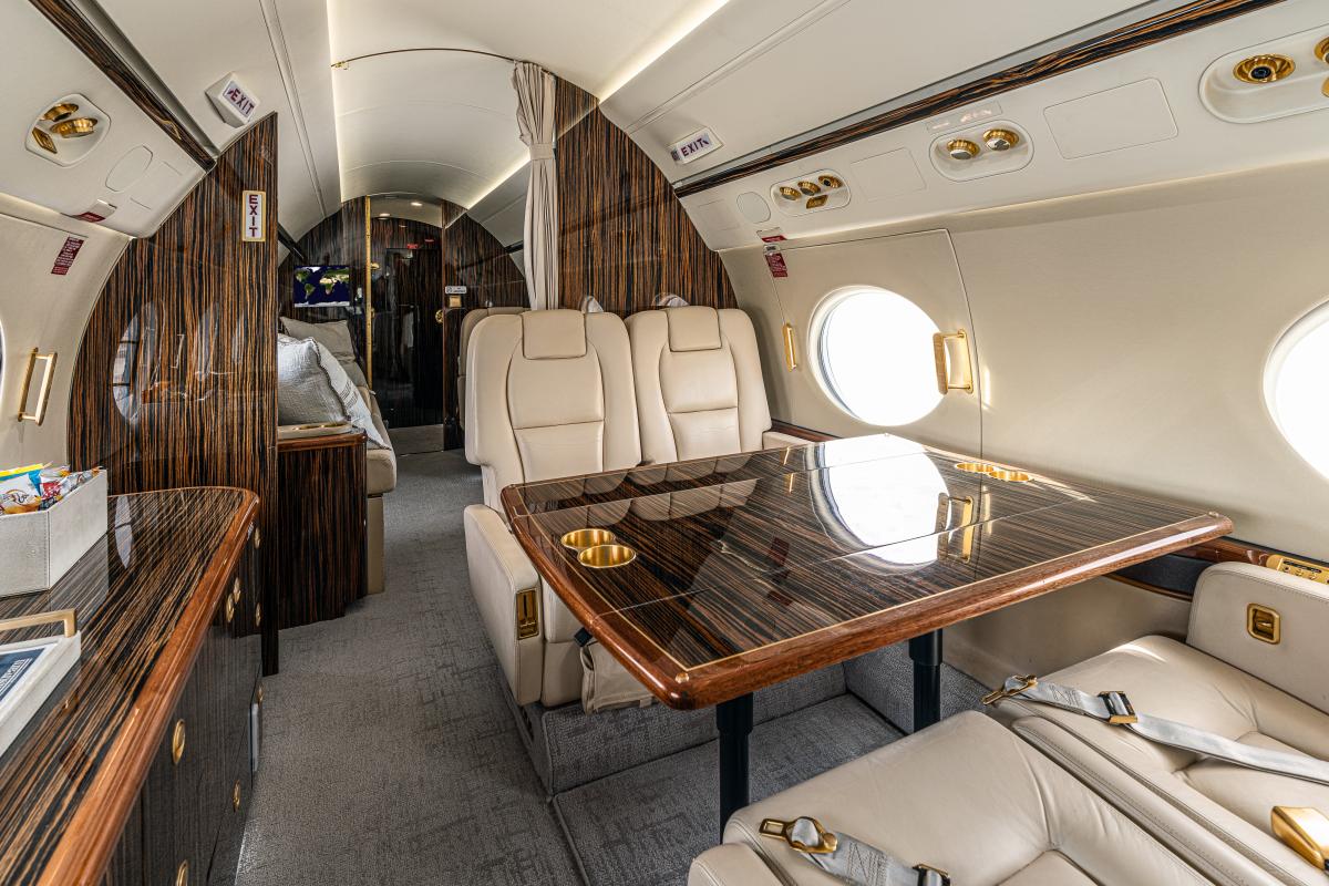 2008 Gulfstream G450 Photo 6