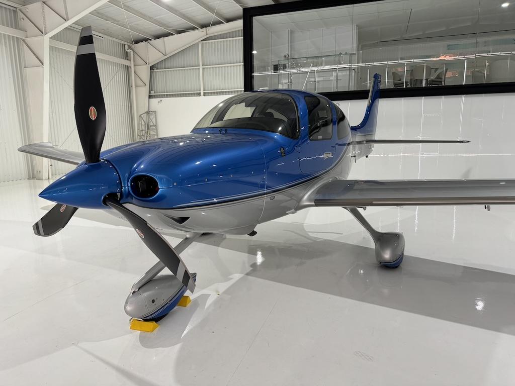 2018 Cirrus SR22T G6 GTS Photo 2