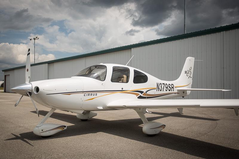 2006 Cirrus SR22 G2 Photo 2