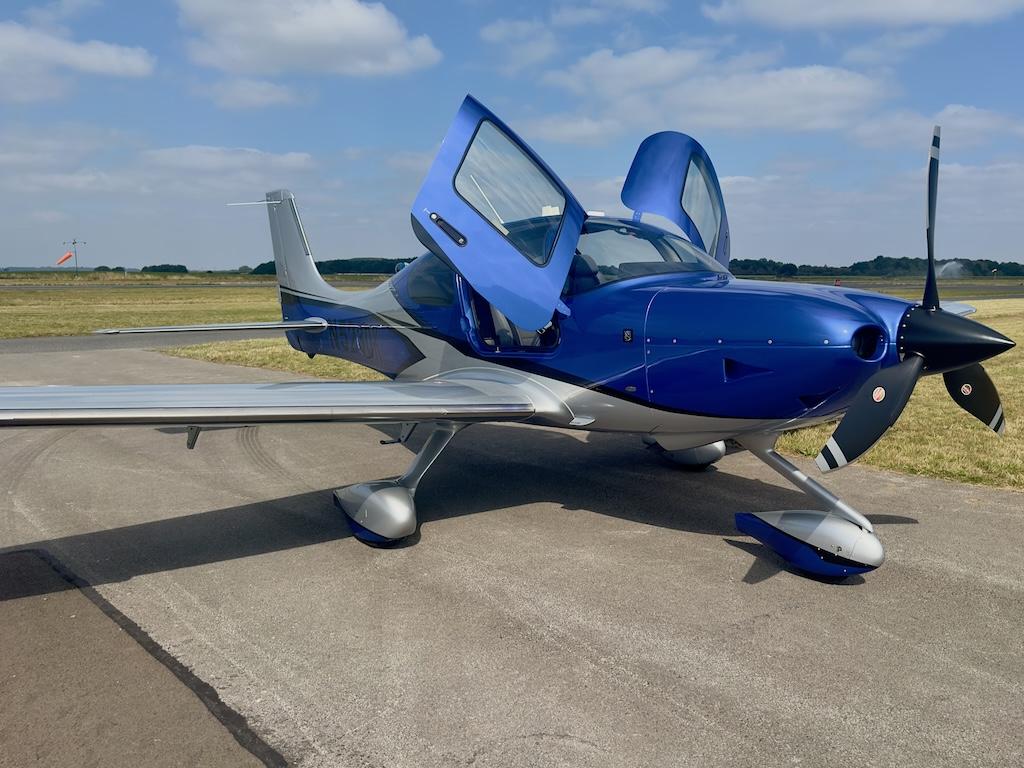 2024 Cirrus SR22T G7 GTS Photo 2