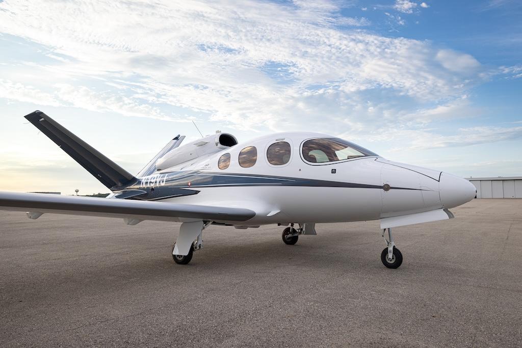 2020 Cirrus SF50 G2+ Vision Jet Photo 2