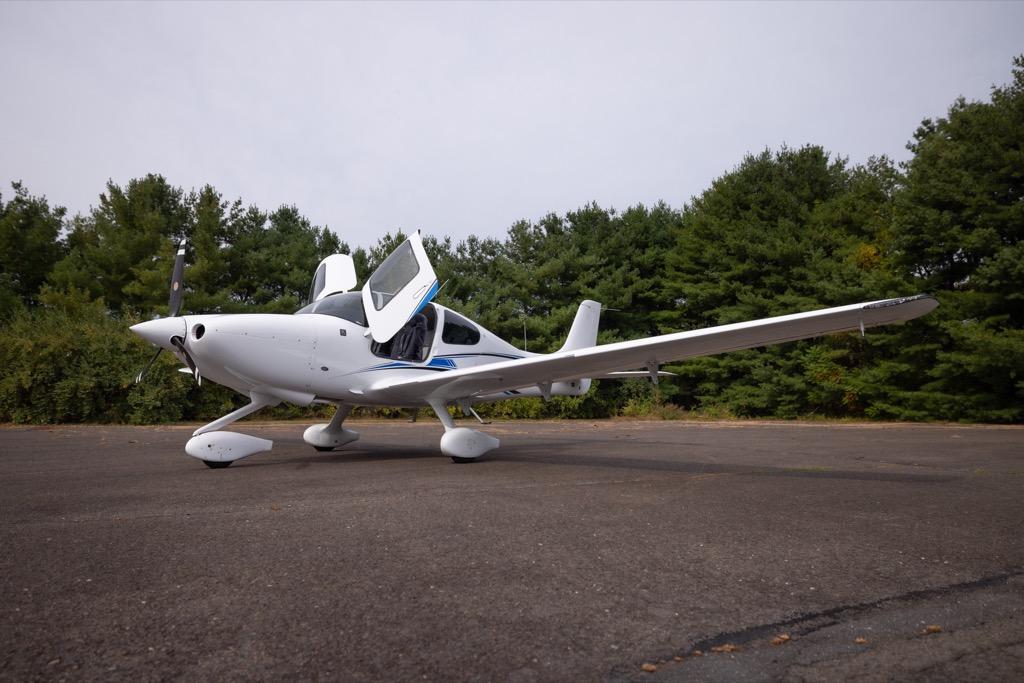 2023 Cirrus SR20 G6 Photo 2