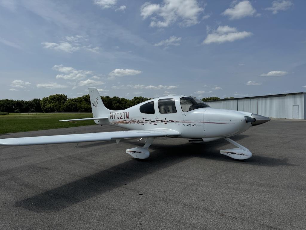 2006 Cirrus SR20 G2 Photo 2